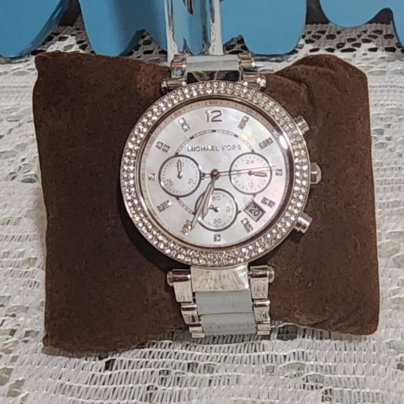 Michael Kors watch - Picture 1 of 6